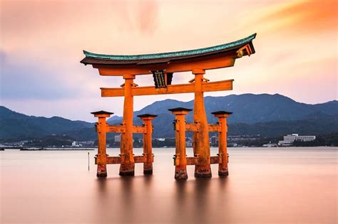 The 10 best hotels near Itsukushima Shrine in Miyajima, Japan.